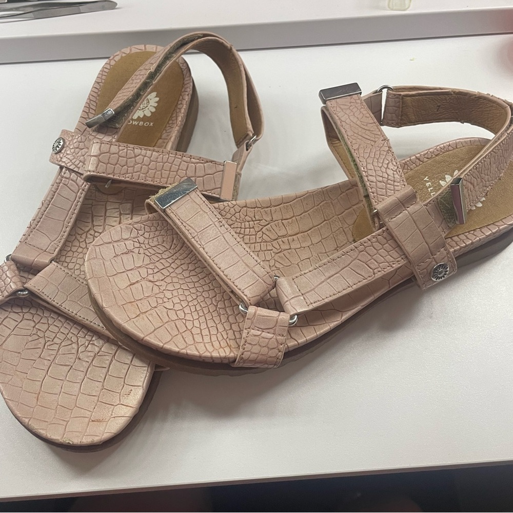 Yellow box sandals size 7